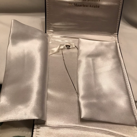 Blue Topaz & Diamond Pendant Necklace and Chain - Picture 3 of 7